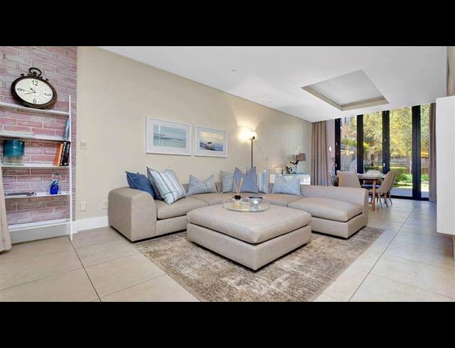 2 BEDROOM APARTMENT TO LET IN MELROSE ARCH